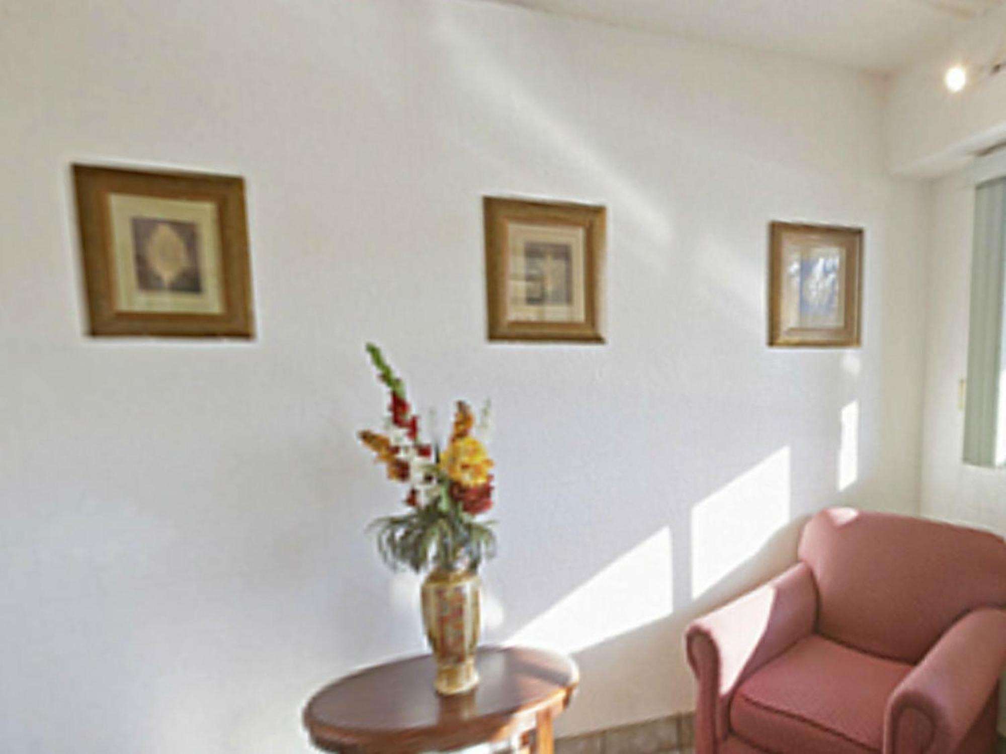 تشارلوت Royal Inn المظهر الخارجي الصورة