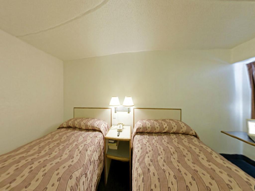 تشارلوت Royal Inn المظهر الخارجي الصورة